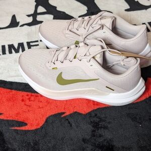 Nike Women’s Air Winflo Pale Pink Running Shoes with Olive Swoosh